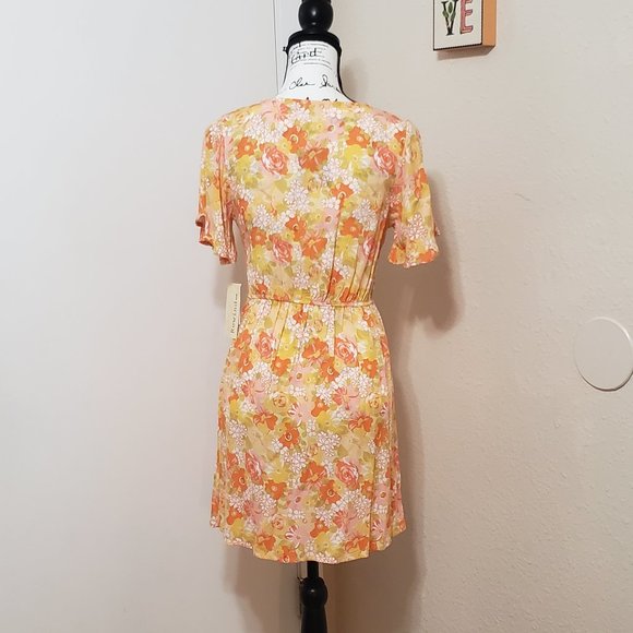 Cute Summer Dress Orange & Yellow Floral by Rewind NWT - Picture 2 of 5